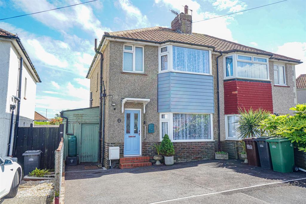 Hythe Avenue, St. LeonardsOnSea 3 bed semidetached house for sale