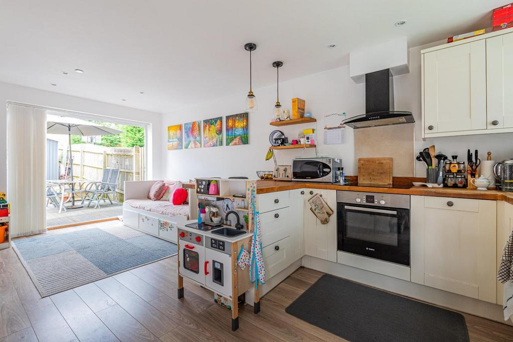 Lilburne Close 2a new-7.jpg