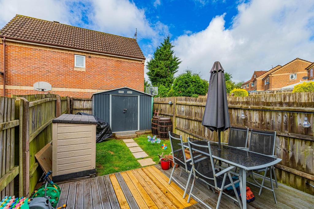 Lilburne Close 2a-12.jpg