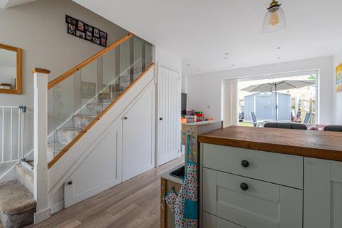 2a Lilburne Close, Pontprennau, Cardiff, CF23 8LW