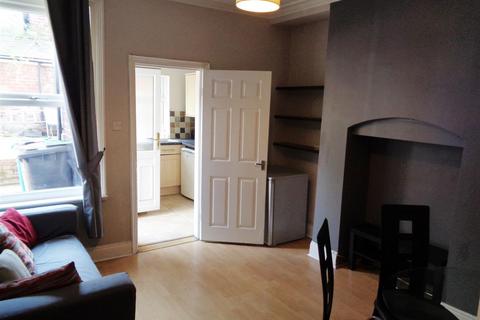 3 bedroom terraced house to rent, Blair Athol Road, Sheffield