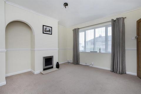 2 bedroom end of terrace house for sale, Lindley Avenue, Huddersfield HD3