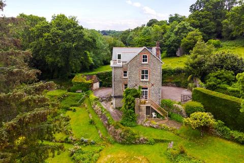 5 bedroom detached house for sale, Lustleigh, Devon