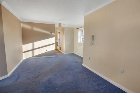 2 bedroom apartment for sale, Weavers Green, Northallerton