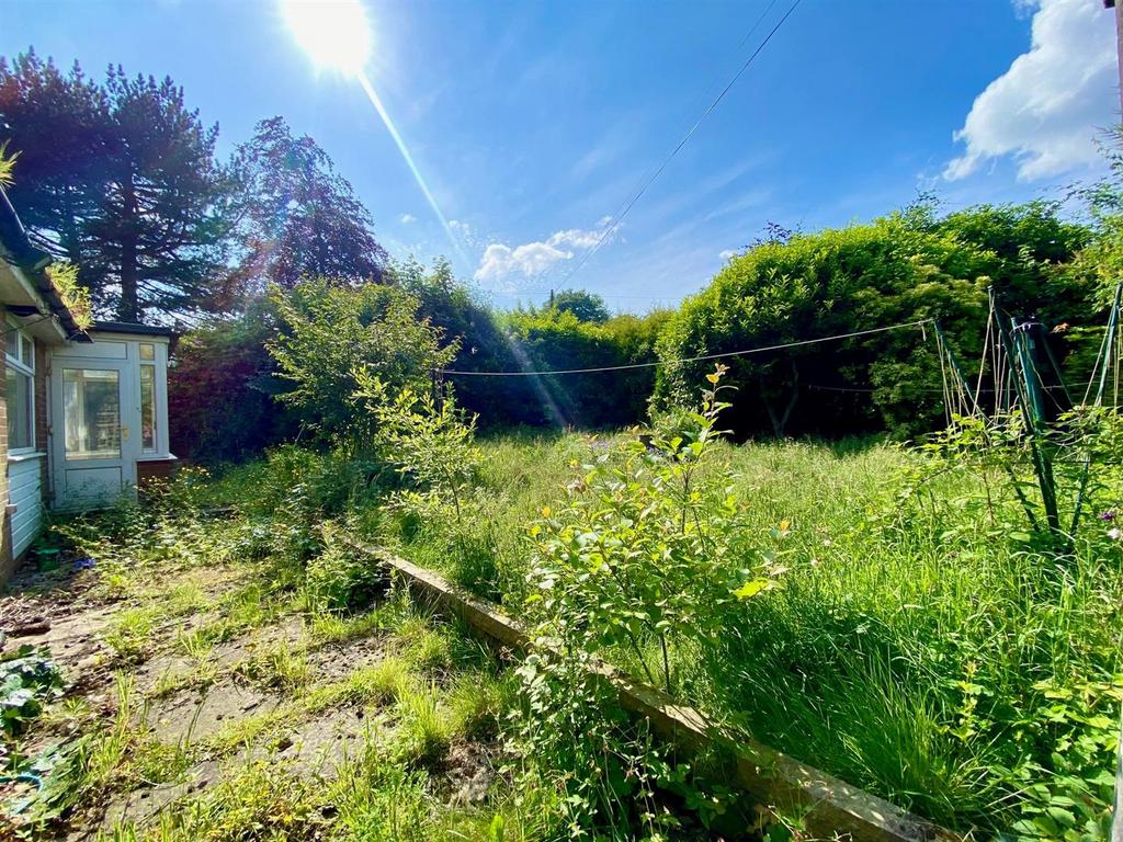 Bramleys Estate Agents - Plover Road - Lindley (7)