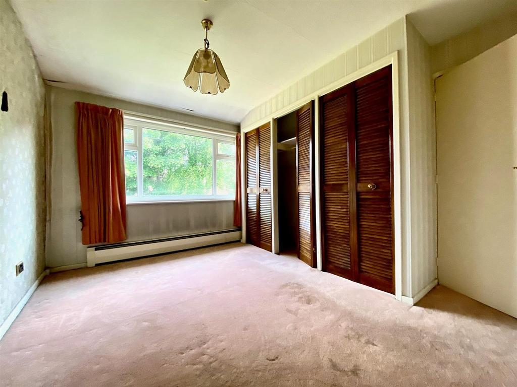 Bramleys Estate Agents - Plover Road - Lindley (3)
