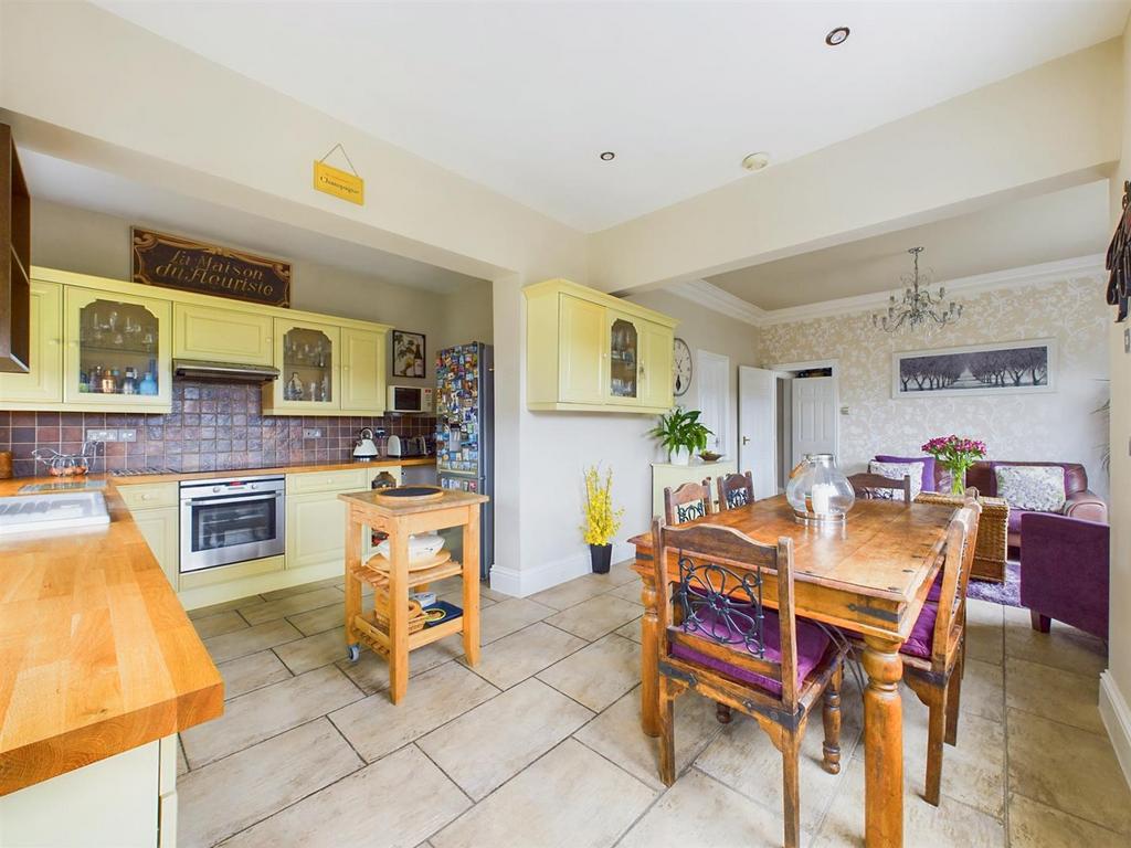 Open Plan Dining Kitchen
