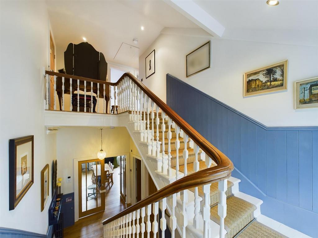 Stairs 2.jpg