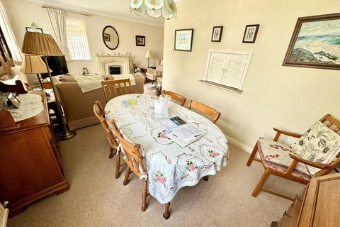 32 Darnbrook Way, Nunthorpe, Middlesbrough, TS7 0RA