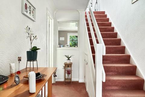 6 Burnham Close, Cambridge, CB1 9XN