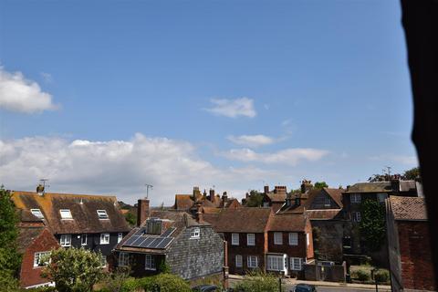 2 bedroom retirement property for sale, Strand Quay, Rye