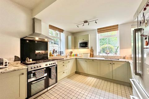 4 bedroom detached house for sale, Turn Pike Chapel, Chinley