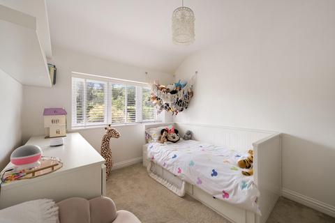 24 Beechen Lane, Lower Kingswood, Tadworth, KT20 6RY