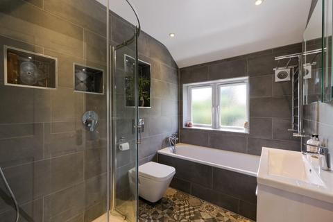 24 Beechen Lane, Lower Kingswood, Tadworth, KT20 6RY