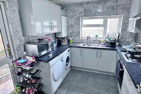 2 bedroom house for sale, New Road, Eastbourne BN22