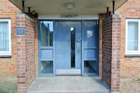 1 bedroom flat for sale, Elmcroft Drive, Ashford TW15