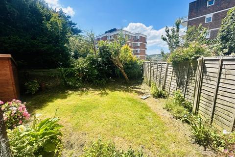 1 bedroom flat for sale, Selwyn Road, Eastbourne BN21