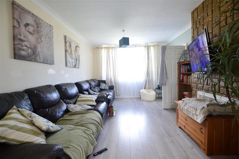 3 bedroom terraced house for sale, Aldridge Road, Slough
