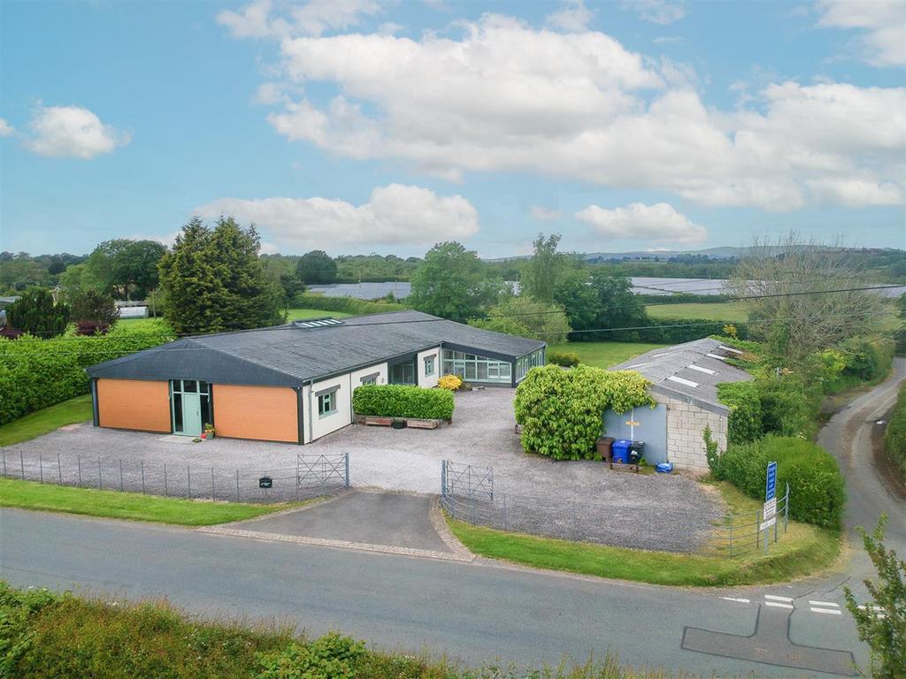 Hollington Road, Rocester ST14 4 bed detached house for sale £1,250,000