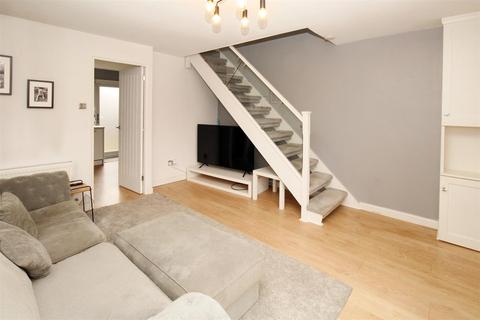 2 bedroom semi-detached house for sale, Portman Drive, Billericay