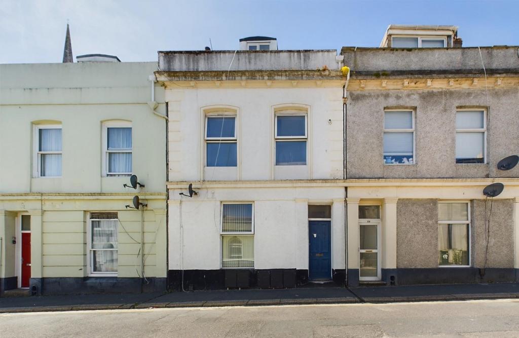 Cecil Street, Plymouth PL1 1 bed flat to rent £650 pcm (£150 pw)