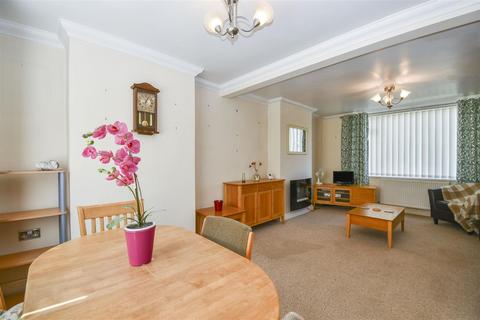 20 Dawnay Drive, Anlaby, Hull, HU10 6TD