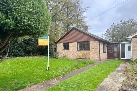 2 bedroom detached bungalow for sale, Delta Way, Kingsthorpe, Northampton NN2