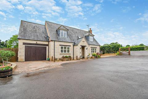 3 bedroom detached house for sale, Hey Court, Barrowden, Oakham