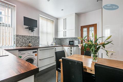 38 Cox Road, Sheffield, S6 4SY