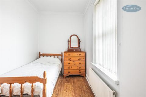 38 Cox Road, Sheffield, S6 4SY