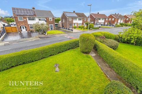30 Boardman Fold Road, Middleton, Manchester, M24 1GD