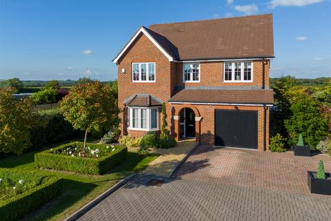 4 bedroom house for sale, Leonards Gate, Grendon Underwood HP18