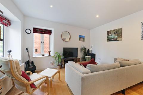 1 bedroom apartment for sale, Stanstead Road, London