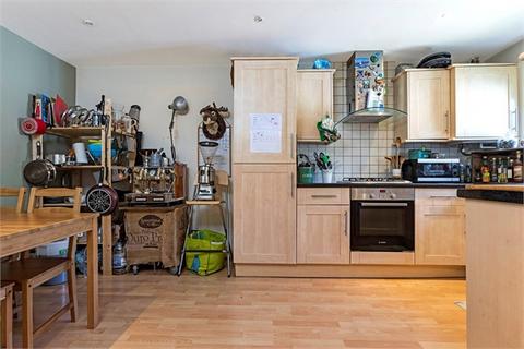 3 bedroom semi-detached house to rent, Ann Moss Way, Rotherhithe, SE16