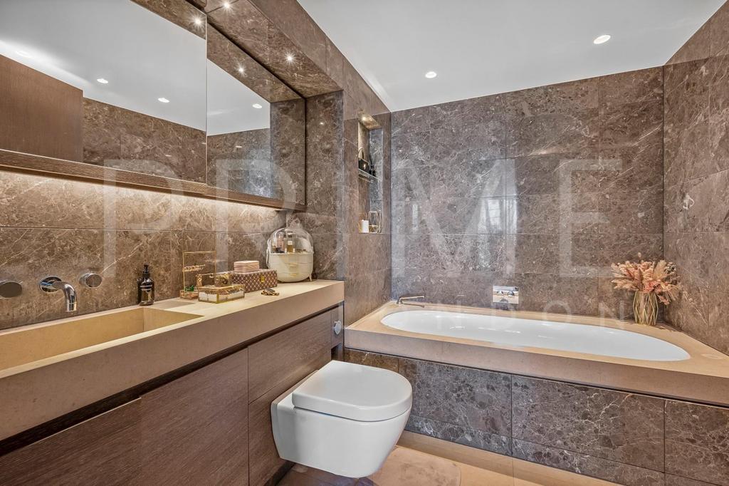 Bathroom1 (60).jpg