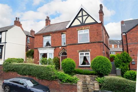 4 bedroom detached house for sale, Whittington Hill, Chesterfield