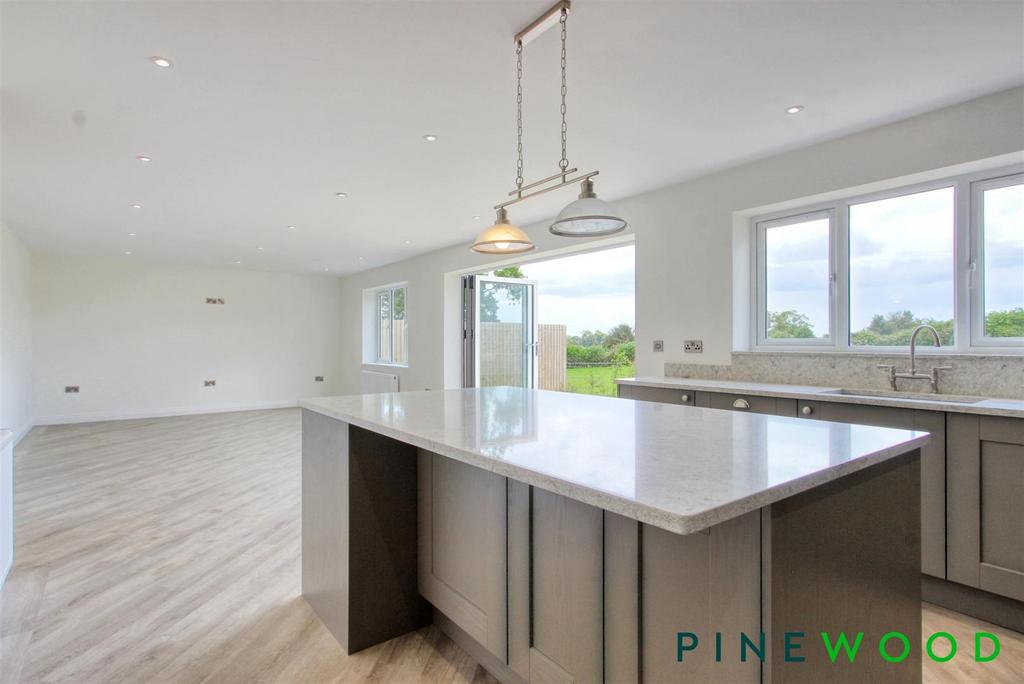 Kitchen diner /family room please note this is n