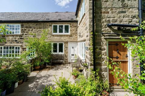 3 bedroom cottage for sale, Church View, Leeds LS14