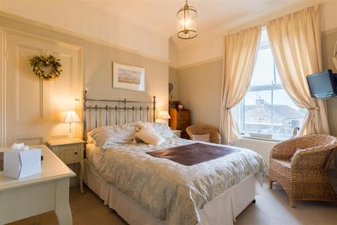 5 bedroom end of terrace house for sale, Yoredale House, Aysgarth, Wensleydale