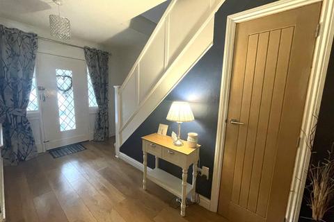 86 Kings Road, Llandybie, Ammanford, SA18 2TN