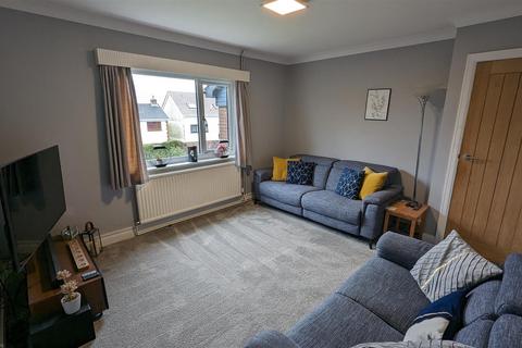 86 Kings Road, Llandybie, Ammanford, SA18 2TN