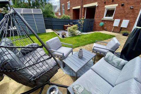 5 bedroom semi-detached house for sale, Seacole Crescent, Swindon SN1