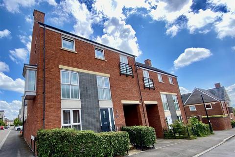 5 bedroom semi-detached house for sale, Seacole Crescent, Swindon SN1