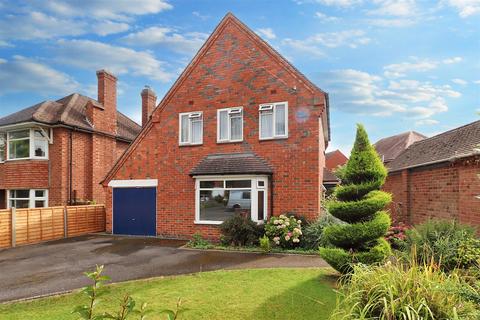 3 bedroom detached house for sale, St. Nicholas Avenue, Kenilworth