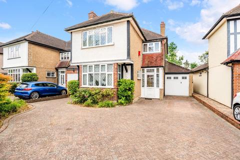 103 Bradstock Road, Epsom, KT17 2LF