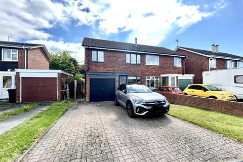 3 bedroom semi-detached house for sale, Wilcroft Park, Hereford HR1