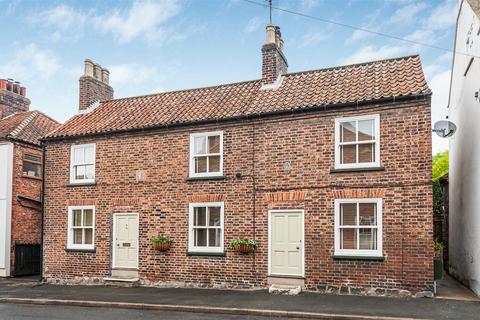 4 bedroom cottage for sale, Tugurium, East Street, Kilham, Driffield, YO25 4RE