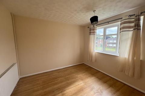2 bedroom flat to rent, Hardwick Estate, Kirton