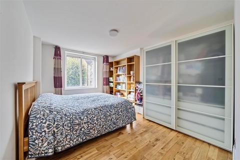 2 bedroom apartment for sale, Yeoman Street, Surrey Quays
