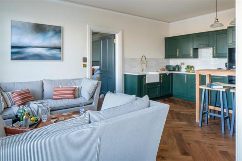 2 bedroom apartment for sale, The Quay, Dartmouth